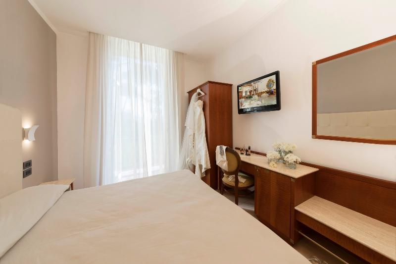 Grand Hotel Telese Esterno foto